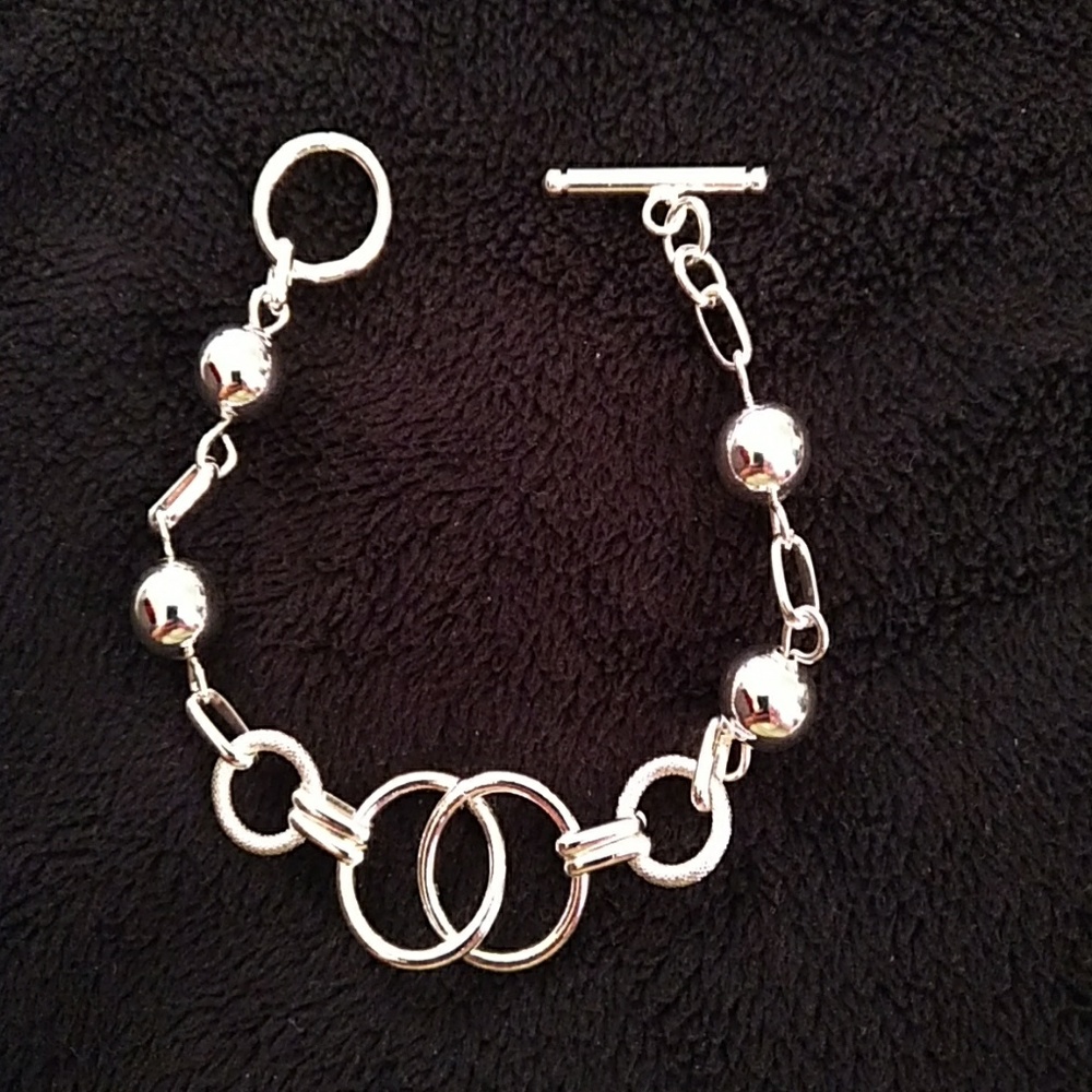 NEW - Bracelet